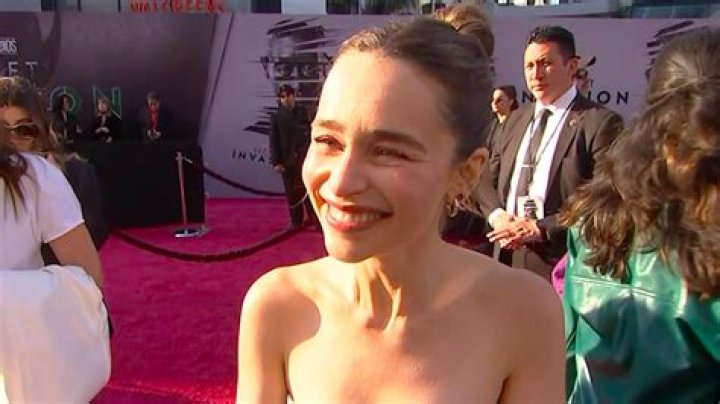 Emilia Clarke News Headlines, Gossip And Rumors For 2024