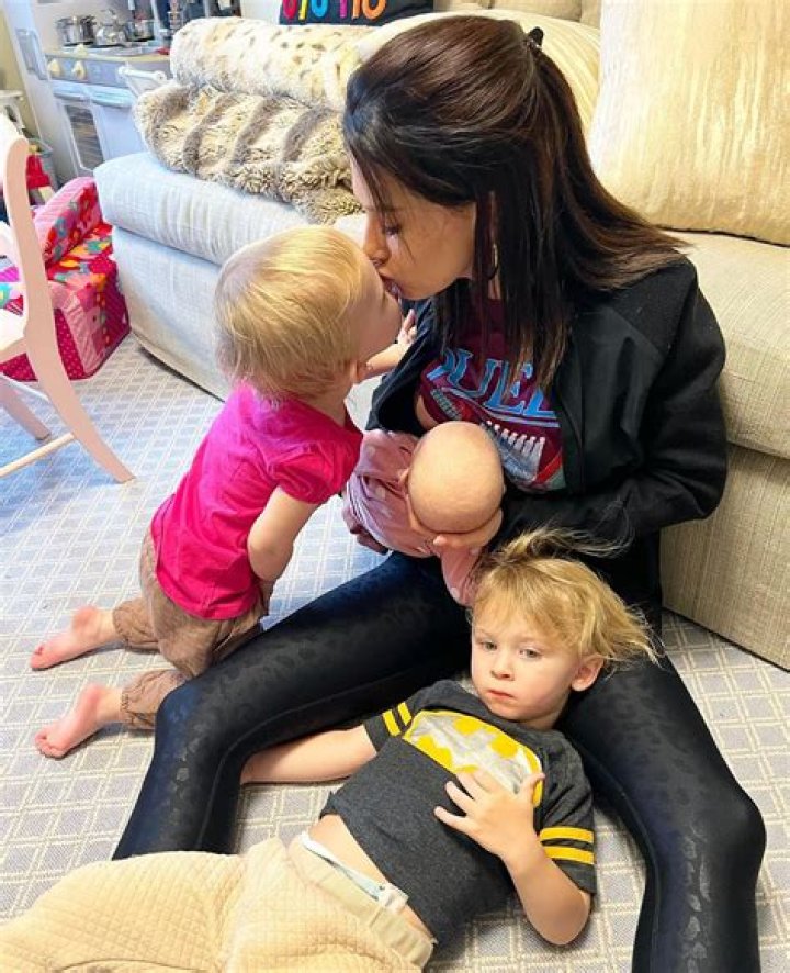 Hilaria Baldwin's Height, Weight, Age, And More