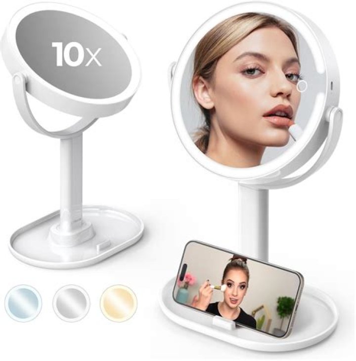 Illuminate Your Beauty On The Go: Lighted Makeup Mirror For Travelers