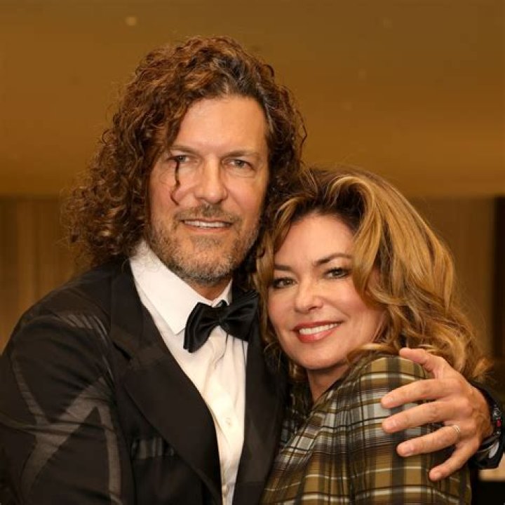 Is Shania Twain Reconnected With Her Family? Uncover The Truth!