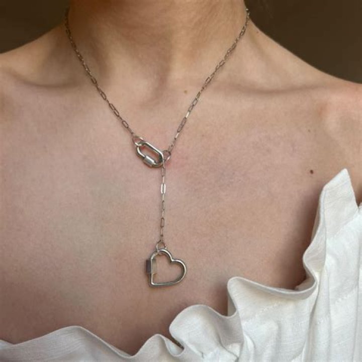 Mesmerizing Marla Aaron Heart Necklaces: A Timeless Expression Of Love