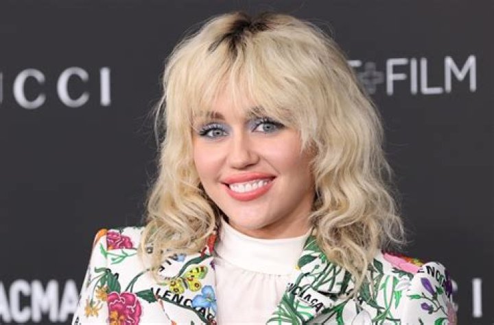 Miley Cyrus' New Year's Wardrobe Malfunction: A Shocking Revelation
