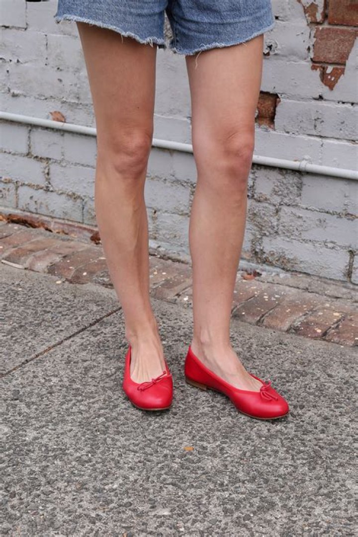 Refined Margaux Demi Flats: Elevate Your Style