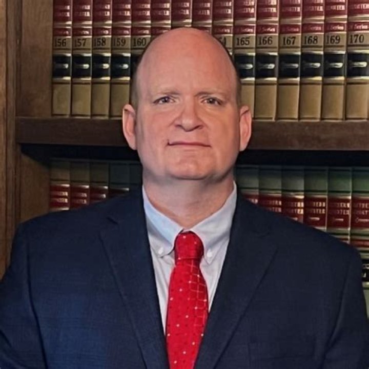 Renowned Legal Expertise: Lee Turner, Attorney At Law