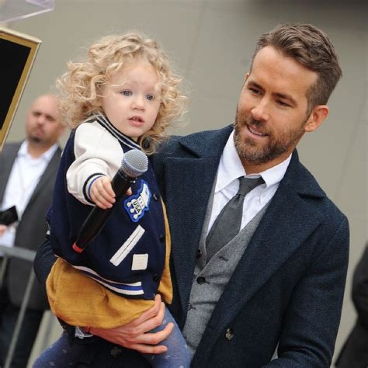 Ryan Reynolds' Family: Unveiling The Number Of Kids