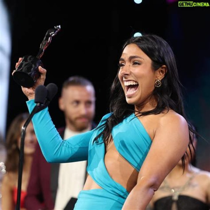 The Heritage Of Michelle Khare: Exploring Her Ethnic Identity