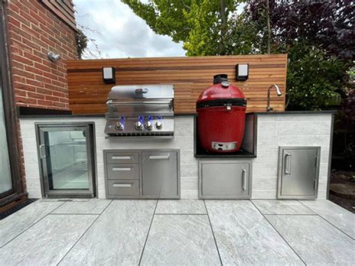The Ultimate Guide To High-End Grill Brands For Your Outdoor Kitchen