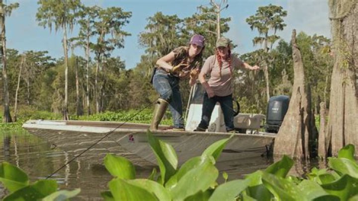Uncover The Secrets Of "Daniel From Swamp People's" Wife