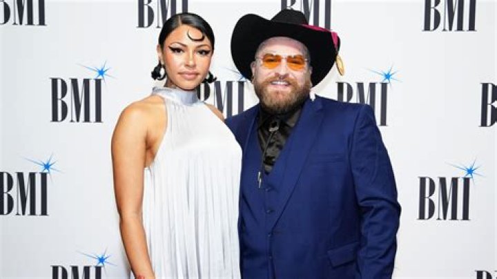 Unveiling Antony Starr's Romantic Life: Who Is His Girlfriend In 2021?