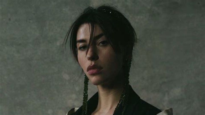 Unveiling Kimbra's Relationship Status: Is Kimbra Single?