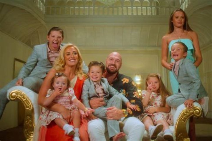 Unveiling The Heartwarming Journey Of Antonio Pierce And His 7 Children