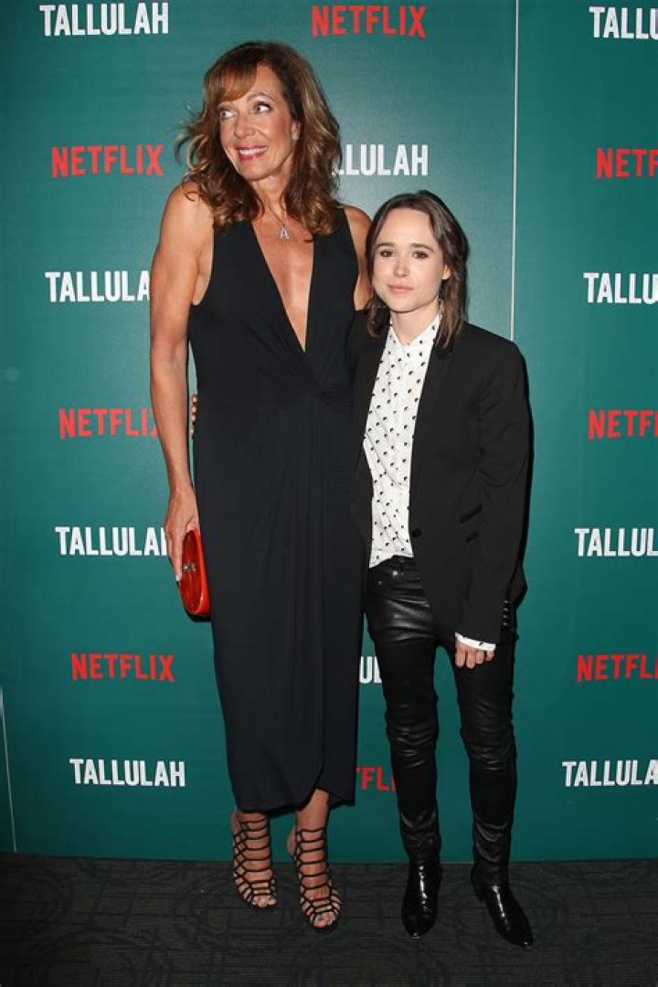 Unveiling The Height Of Allison Janney: A Closer Look