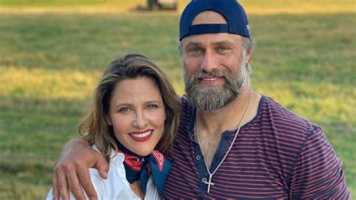 Unveiling The Strength And Influence Of Kevin Lemanowicz's Wife