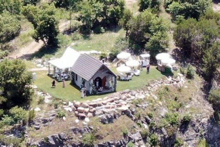 Unveiling The Treasures Of Blake Shelton's Ranch: Discoveries And Insights