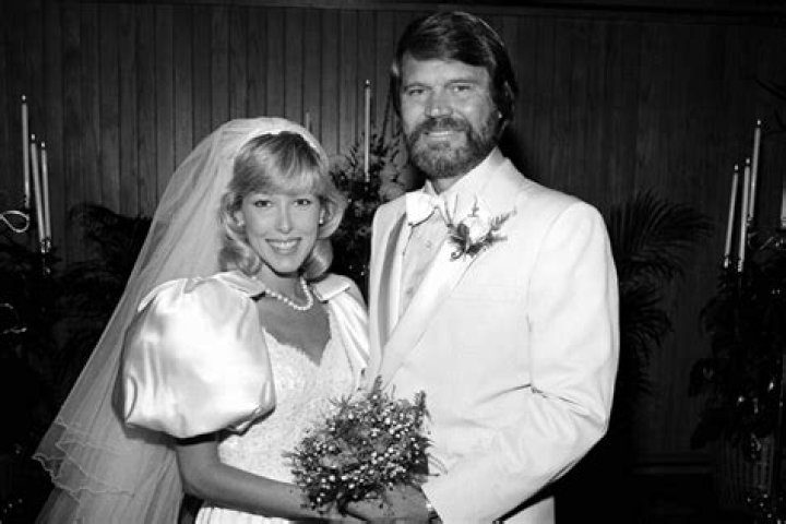 What's The Truth Behind Tanya Tucker And Glen Campbell's Rumored Relationship?