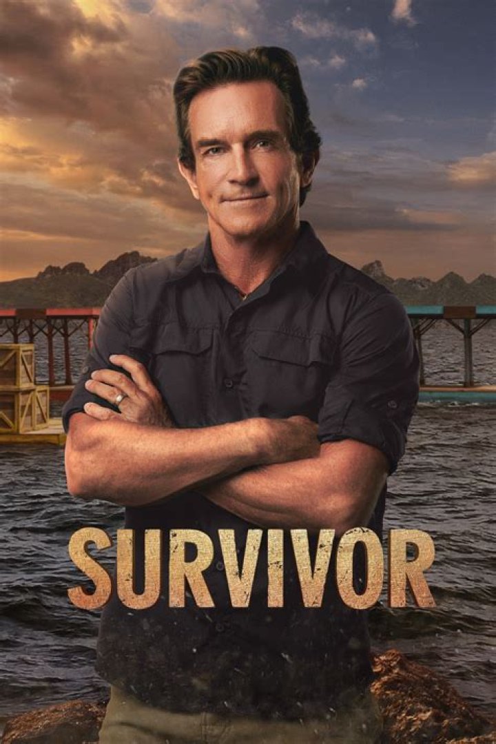 Who Is Dee On Survivor And What Does She Do In Her Day Job?