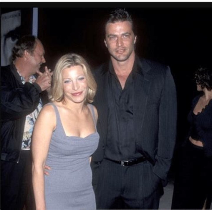 Who Is Taylor Dayne Dating? Get The Scoop On Her Love Life